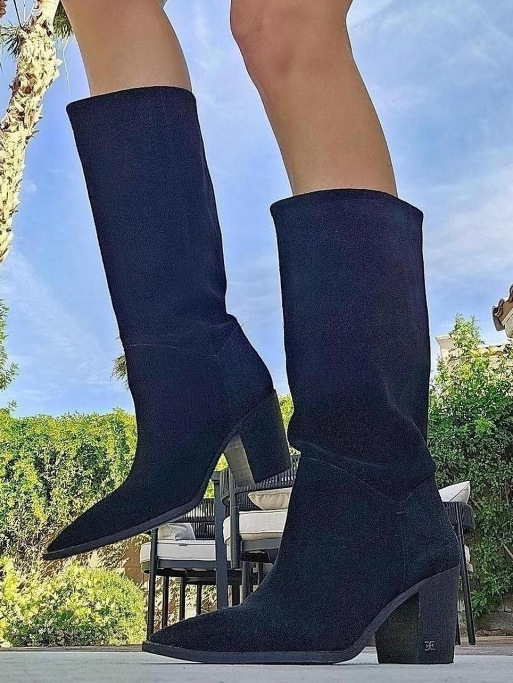 Suede Midcalf Pull On Western Boots - Picture 8 of 8